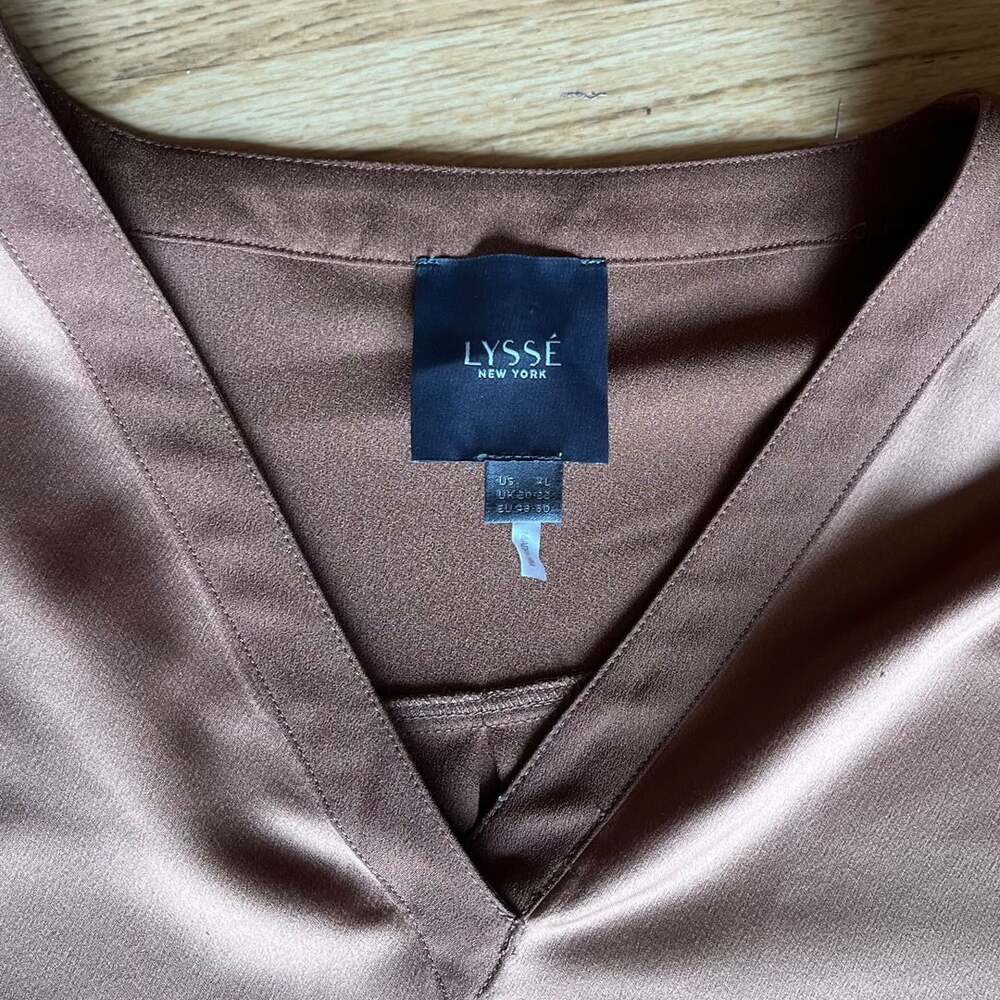 Lysse New York Satin V-Neck Long Sleeve Blouse Size XL Brown - Picture 3 of 9